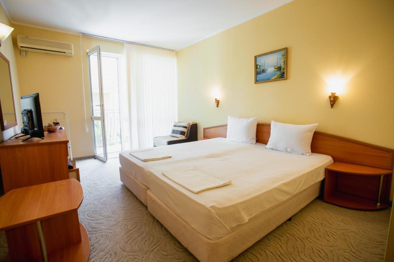 Hotel Dolphin Ravda Eksteriør bilde