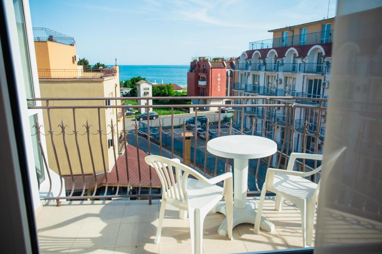 Hotel Dolphin Ravda Eksteriør bilde