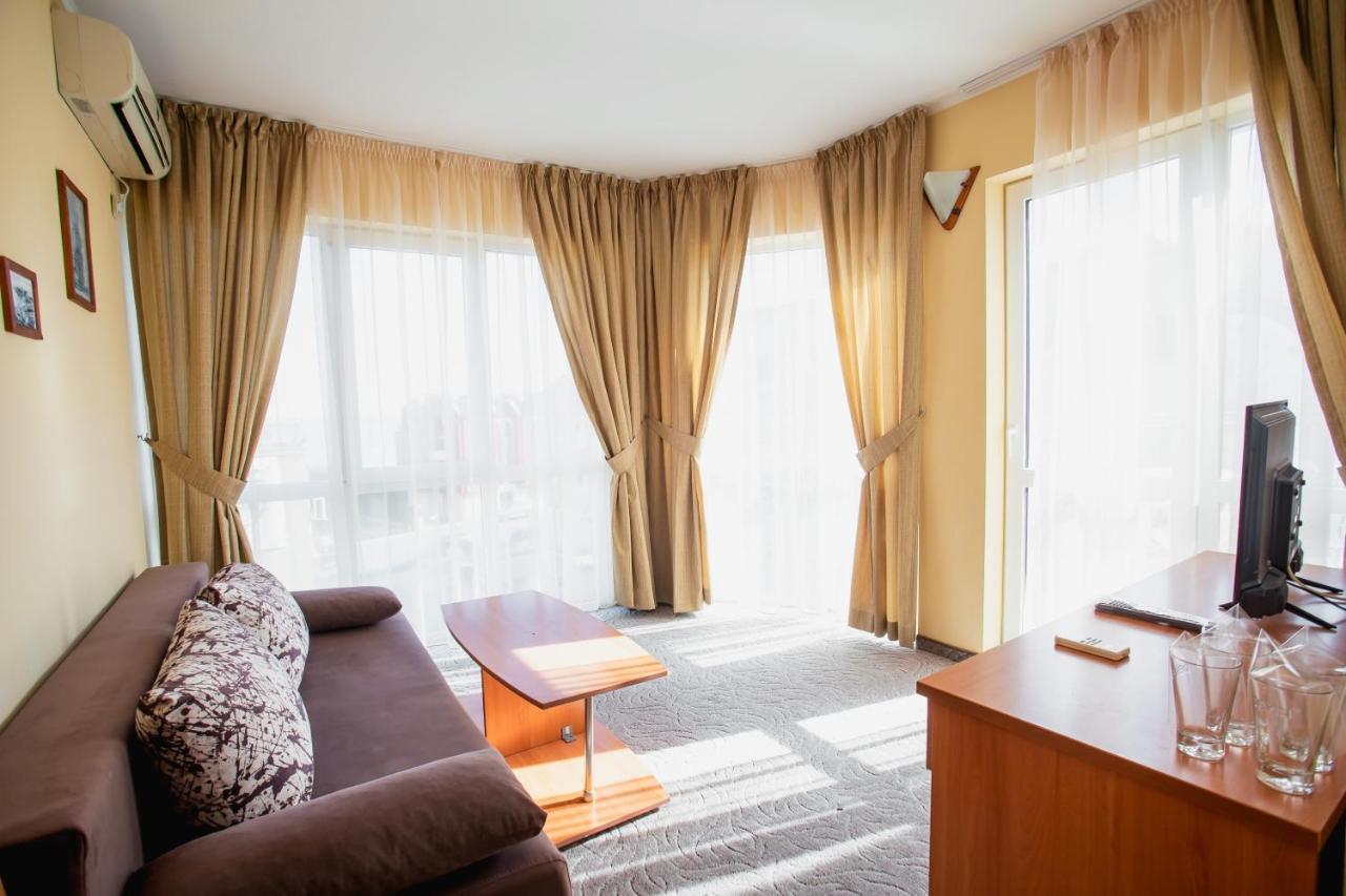 Hotel Dolphin Ravda Eksteriør bilde