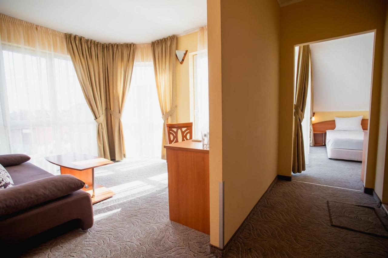 Hotel Dolphin Ravda Eksteriør bilde
